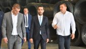 MOMIROVIĆ U SREMSKOJ MITROVICI: Moramo da idemo napred, nastavljamo da gradimo Srbiju MOMIROVIĆ U SREMSKOJ MITROVICI: Moramo da idemo napred, nastavljamo da gradimo Srbiju
