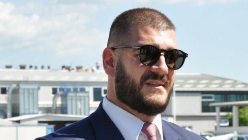 RADU MILOŠEVIĆU PRETI UBICA? Tužilaštvo proverava tvrdnje premijera Dritana Abazovića RADU MILOŠEVIĆU PRETI UBICA? Tužilaštvo proverava tvrdnje premijera Dritana Abazovića