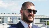 ОДРЕДИЛИ МУ ПРИТВОР ДО 30 ДАНА: Бивши директор Управе царина остаје иза решетака ОДРЕДИЛИ МУ ПРИТВОР ДО 30 ДАНА: Бивши директор Управе царина остаје иза решетака