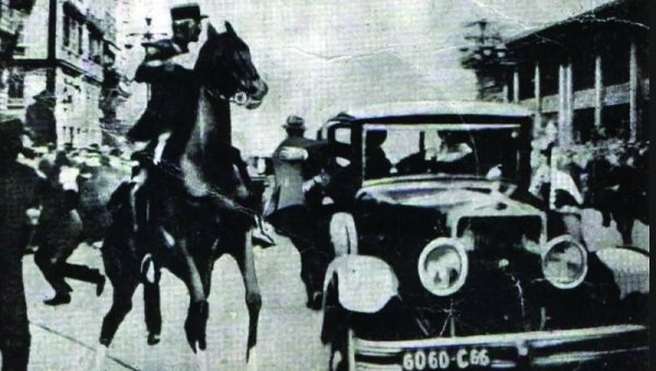 СУСРЕТ СА ИСТОРИЈОМ - МИСТЕРИЈА МАРСЕЉСКЕ ТРАГЕДИЈЕ: Версајској Европи било у интересу да склони југословенског суверена СУСРЕТ СА ИСТОРИЈОМ - МИСТЕРИЈА МАРСЕЉСКЕ ТРАГЕДИЈЕ: Версајској Европи било у интересу да склони југословенског суверена