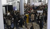 ПРИРОДНО ЈЕ ОВДЕ ЖИВЕТИ СА НАЈМИЛИЈИМА: Вучевић - Престати са банализацијом да је свуда боље него код нас