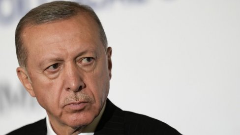 EVROPLJANI RAZMIŠLJAJU KAKO ĆE PREZIMETI Erdogan poručio - Turska dočekuje zimu bez problema sa energentima
