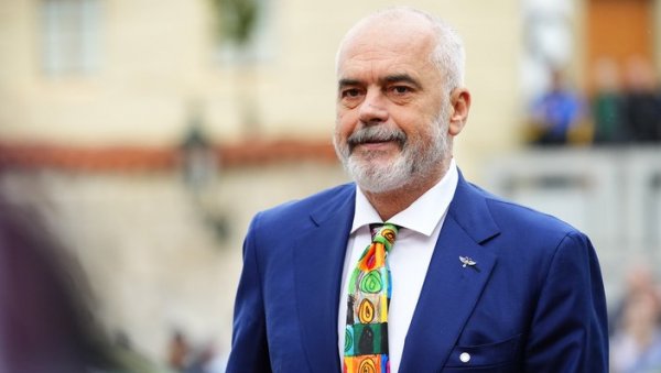 ЕДИ РАМА: Размишљам да напустим посао, био бих веома срећан ЕДИ РАМА: Размишљам да напустим посао, био бих веома срећан