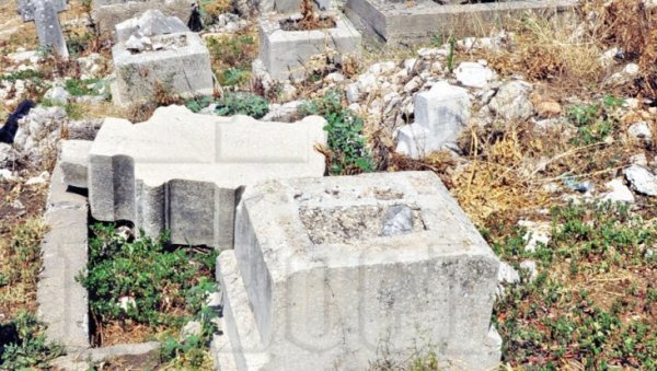 ПРЕБИЛОВЦИ НАЈВАЖНИЈА ЛЕКЦИЈА: Село у Херцеговини један од потенцијалних локалитета за ђачке екскурзије ПРЕБИЛОВЦИ НАЈВАЖНИЈА ЛЕКЦИЈА: Село у Херцеговини један од потенцијалних локалитета за ђачке екскурзије