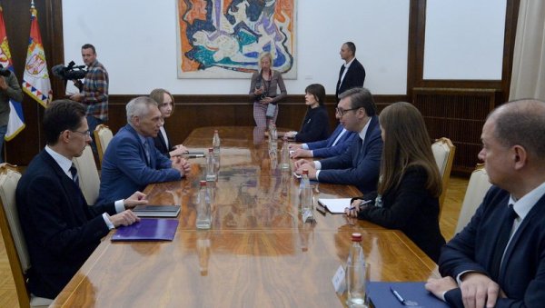 БОЦАН-ХАРЧЕНКО СУТРА КОД ВУЧИЋА: Председник Србије разговараће са руским амбасадором