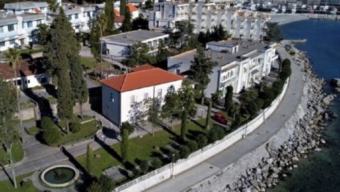 ОТВОРЕНО ПИСМО ЗАПОСЛЕНИХ У БОЛНИЦИ МЕЉИНЕ: Неодрживо је функционисати без кадра и опреме ОТВОРЕНО ПИСМО ЗАПОСЛЕНИХ У БОЛНИЦИ МЕЉИНЕ: Неодрживо је функционисати без кадра и опреме