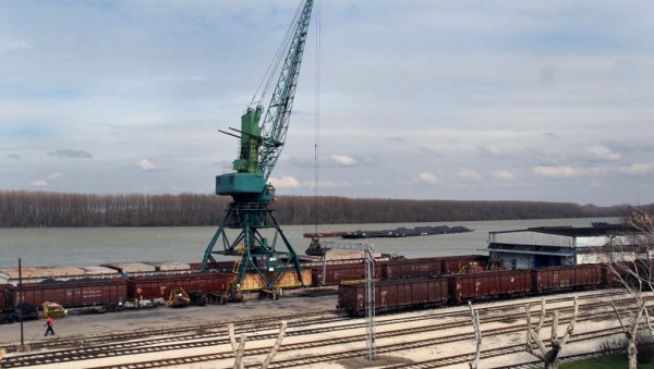 НОВА ЛУКА КЉУЧНА ЗА ТУРИЗАМ: Ово је један од капиталних пројеката, за који је предвиђен буџет од око 4,5 милијарди динара НОВА ЛУКА КЉУЧНА ЗА ТУРИЗАМ: Ово је један од капиталних пројеката, за који је предвиђен буџет од око 4,5 милијарди динара