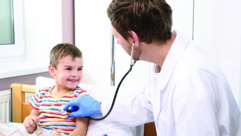 PNEUMONIJE SVE OPASNIJE ЅA DECU I STARE: Stručnjaci predalažu da se poveća dostupnost vakcina koje štite od sojeva u porastu PNEUMONIJE SVE OPASNIJE ЅA DECU I STARE: Stručnjaci predalažu da se poveća dostupnost vakcina koje štite od sojeva u porastu