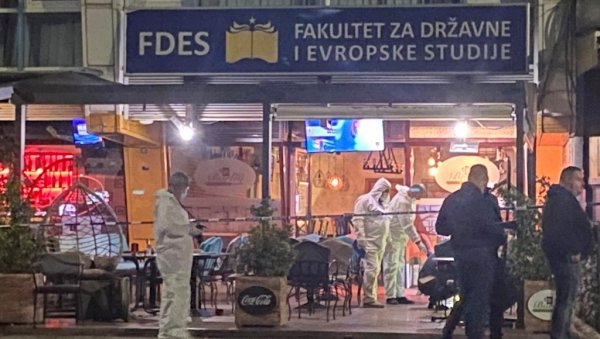 МЕЦИ ЗАПРАШТАЛИ ПОСЛЕ СВАЂЕ: Подгоричанин Игор Никић безазлену расправу прекинуо хицима из пиштоља - детаљи убиства у Подгорици МЕЦИ ЗАПРАШТАЛИ ПОСЛЕ СВАЂЕ: Подгоричанин Игор Никић безазлену расправу прекинуо хицима из пиштоља - детаљи убиства у Подгорици