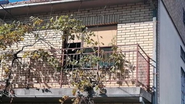 ЧУЛИ СМО ЈАУКЕ И ДЕТОНАЦИЈУ: Вршчани у шоку - Жене су очајнички звале у помоћ пре него се Душан разнео бомбом ЧУЛИ СМО ЈАУКЕ И ДЕТОНАЦИЈУ: Вршчани у шоку - Жене су очајнички звале у помоћ пре него се Душан разнео бомбом