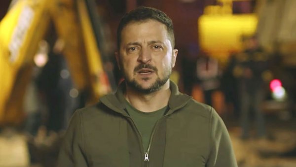 (ИСПРАВКА) Златни воз не припада Владимиру Зеленском, нити је резервисан само за њега (ИСПРАВКА) Златни воз не припада Владимиру Зеленском, нити је резервисан само за њега