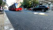 ОТРОВНА ЗМИЈА НАЂЕНА У БЕОГРАДУ: Поскок дугачак пола метра у Булевару деспота Стефана ОТРОВНА ЗМИЈА НАЂЕНА У БЕОГРАДУ: Поскок дугачак пола метра у Булевару деспота Стефана