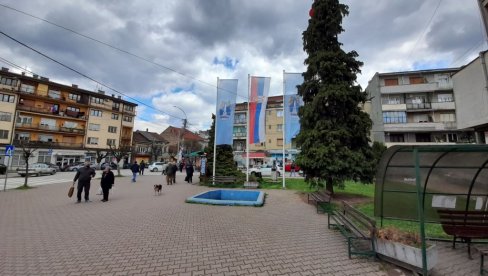 DELOVI VAROŠI BEZ STRUJE: Radovi na trafostanici u Vlasotincu DELOVI VAROŠI BEZ STRUJE: Radovi na trafostanici u Vlasotincu
