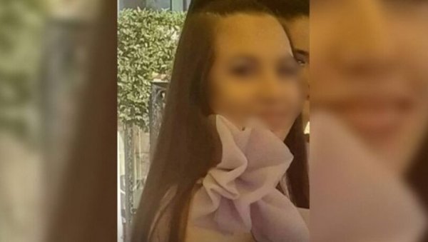 ДРАМА СА СРЕЋНИМ КРАЈЕМ: Откривено где је била Милена (14), из Велике Плане, чији је нестанак пријављен полицији ДРАМА СА СРЕЋНИМ КРАЈЕМ: Откривено где је била Милена (14), из Велике Плане, чији је нестанак пријављен полицији
