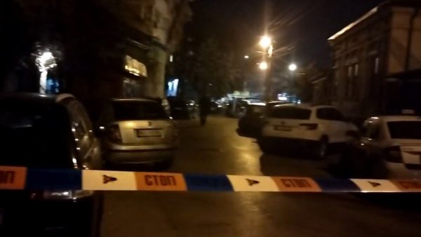 ДЕТАЉИ ПУЦЊАВЕ У НИШУ: Повређен припадник БИА - хитно оперисан ДЕТАЉИ ПУЦЊАВЕ У НИШУ: Повређен припадник БИА - хитно оперисан