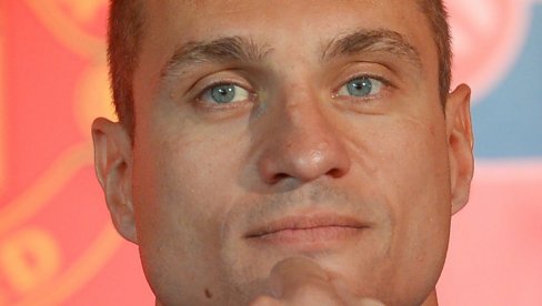 ŠTA TO RADITE? NEMANJA VIDIĆ (VIDEO) ŠTA TO RADITE? NEMANJA VIDIĆ (VIDEO)