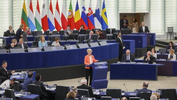 УБРЗАНА РАСПРАВА О ПРОШИРЕЊУ ЕУ: Бриселу смета украјинско јефтино жито да би постала чланица? УБРЗАНА РАСПРАВА О ПРОШИРЕЊУ ЕУ: Бриселу смета украјинско јефтино жито да би постала чланица?
