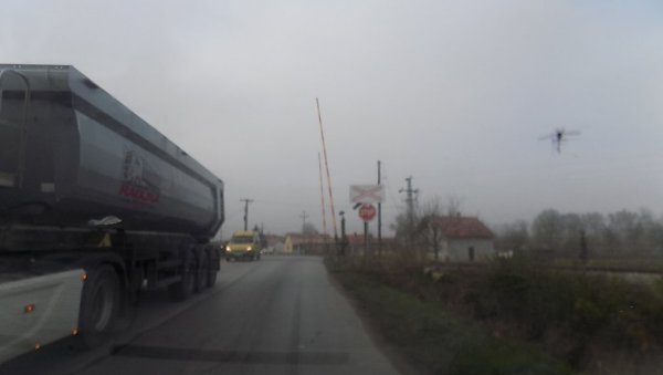 ЧЕТВОРО ПОВРЕЂЕНИХ: Саобраћајна несрећа на магистралном путу Зворник – Милићи ЧЕТВОРО ПОВРЕЂЕНИХ: Саобраћајна несрећа на магистралном путу Зворник – Милићи