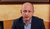 NE KROJI VUČIĆ VLADU CRNE GORE NEGO KRIGERI: Intervju - Milan Knežević