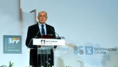 OTVOREN SAJAM KNJIGA U BEOGRADU: Dušan Kovačević - Knjiga lek za sve bolesti (FOTO) OTVOREN SAJAM KNJIGA U BEOGRADU: Dušan Kovačević - Knjiga lek za sve bolesti (FOTO)