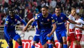НАЈЛУЂИ МЕЧ У СЕЗОНИ: Звезда с два играча више у 97. минуту дала гол за победу у Нишу (ВИДЕО) НАЈЛУЂИ МЕЧ У СЕЗОНИ: Звезда с два играча више у 97. минуту дала гол за победу у Нишу (ВИДЕО)