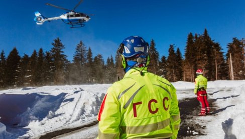 TRI OSOBE SE IZGUBILE NA PLANINI U DUBOKOM SNEGU Dramatične scene na Rtnju: Gorska služba odmah krenula u akciju