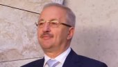 РУМУНСКИ МИНИСТАР ОДБРАНЕ ПОДНЕО ОСТАВКУ: Не могу да сарађујем више са председником РУМУНСКИ МИНИСТАР ОДБРАНЕ ПОДНЕО ОСТАВКУ: Не могу да сарађујем више са председником