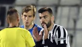 NOVI ODLAZAK IZ PARTIZANA: Vujačić napustio crno-bele, evo koliko će klub zaraditi NOVI ODLAZAK IZ PARTIZANA: Vujačić napustio crno-bele, evo koliko će klub zaraditi