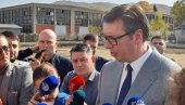 ВУЧИЋ У ВЛАСОТИНЦУ: Фабрика Грунер важна је за целу државу (ФОТО/ВИДЕО) ВУЧИЋ У ВЛАСОТИНЦУ: Фабрика Грунер важна је за целу државу (ФОТО/ВИДЕО)