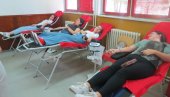POLOŽILI ISPIT HUMANOSTI: Prikupljanje krvi u Babušnici, među davaocima i srednjoškolci POLOŽILI ISPIT HUMANOSTI: Prikupljanje krvi u Babušnici, među davaocima i srednjoškolci