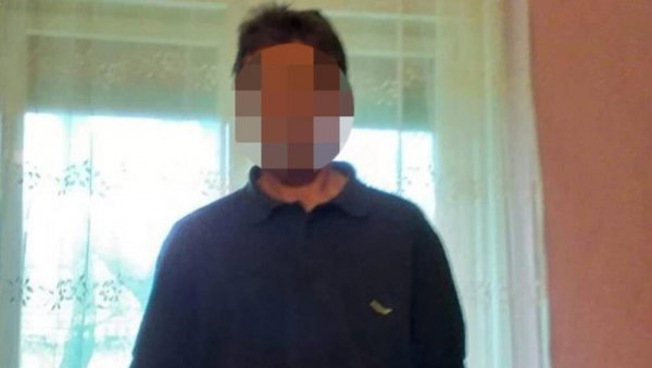 ЗБОГ ЊЕГА ЈЕ СЛАВИЦА ДИВЉАЧКИ УДАРАЛА ЋЕРКУ (3): Зоран, Лидијин ванбрачном супруг, ухапшен је због насиља (ВИДЕО) ЗБОГ ЊЕГА ЈЕ СЛАВИЦА ДИВЉАЧКИ УДАРАЛА ЋЕРКУ (3): Зоран, Лидијин ванбрачном супруг, ухапшен је због насиља (ВИДЕО)