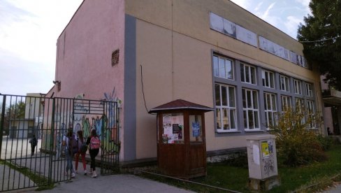 U OŠ „BOŠKO ĐURIČIĆ“ I OVE GODINE NAJVIŠE PRVAKA: 95 prvaka pohađaće ovu školu U OŠ „BOŠKO ĐURIČIĆ“ I OVE GODINE NAJVIŠE PRVAKA: 95 prvaka pohađaće ovu školu