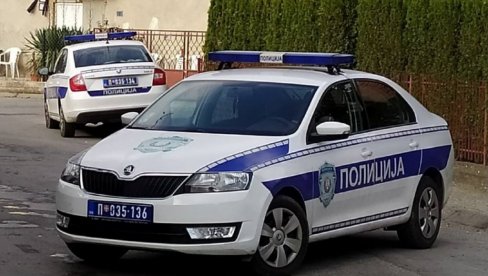 IZ SEFA UZEO 700.000 DINARA? Teška krađa u Kruševcu, uhapšen radnik obezbeđenja Elektrodistribucije IZ SEFA UZEO 700.000 DINARA? Teška krađa u Kruševcu, uhapšen radnik obezbeđenja Elektrodistribucije