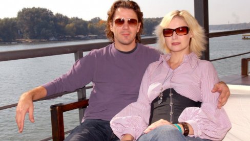 RAZVELI SE 2011: Bila je to najčudnija glumačka svadba - Ana Sofrenović i Dragan Mićanović RAZVELI SE 2011: Bila je to najčudnija glumačka svadba - Ana Sofrenović i Dragan Mićanović