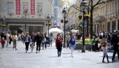 ПОМОЋ КОЧИ СТАРА ТЕХНОЛОГИЈА: Систем социјалних карата у пракси се код нас не примењује ни готово осам месеци од доношења законског оквира