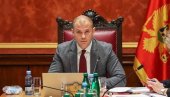 ОТПУШТЕНИМА ПО 12.000 €: Предлог да радници фирми у стечају добију отпремнине ОТПУШТЕНИМА ПО 12.000 €: Предлог да радници фирми у стечају добију отпремнине