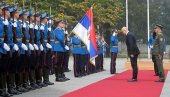 ВУЧЕВИЋ: Наставиће се са опремањем и наоружавањем наше Војске и побољшавањем стандарда њених припадника