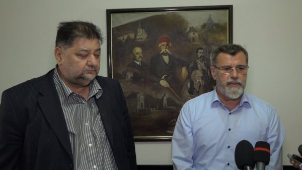 САСТАНАК ОДРЖАН У ЛОЗНИЦИ: У сусрет Mеђународном дану некажњивости насиља над новинарима САСТАНАК ОДРЖАН У ЛОЗНИЦИ: У сусрет Mеђународном дану некажњивости насиља над новинарима
