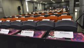 ФСС ПРЕТИ КАЗНА: Из УЕФА и ФИФА најавили последице ако се скупштина не одржи у уторак (ФОТО)
