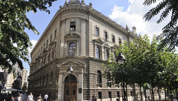 ПОДАЦИ НАРОДНЕ БАНКЕ СРБИЈЕ: Расте број склапања финансијских уговора преко мреже ПОДАЦИ НАРОДНЕ БАНКЕ СРБИЈЕ: Расте број склапања финансијских уговора преко мреже