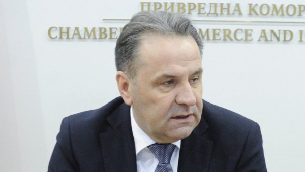 ПОВЛАЧИМ СЕ: Расим Љајић се извнио Кљајићу и напустио клуб ПОВЛАЧИМ СЕ: Расим Љајић се извнио Кљајићу и напустио клуб