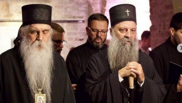 НАУЧИО НАС ВЕРИ, МОЛИТВИ И ЉУБАВИ Иринеј: Један од светих отаца православне цркве НАУЧИО НАС ВЕРИ, МОЛИТВИ И ЉУБАВИ Иринеј: Један од светих отаца православне цркве