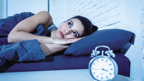 NE ZABORAVITE NOĆAS DA POMERITE SAT: Počinje letnje računanje vremena NE ZABORAVITE NOĆAS DA POMERITE SAT: Počinje letnje računanje vremena