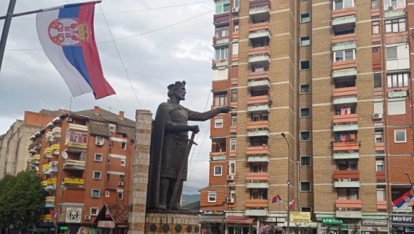 НАЈГРУБЉЕ КРШЕЊЕ БРИСЕЛСКОГ СПОРАЗУМА: Петар Петковић о патролама албанске саобраћајне полиције из Приштине на северу KиМ НАЈГРУБЉЕ КРШЕЊЕ БРИСЕЛСКОГ СПОРАЗУМА: Петар Петковић о патролама албанске саобраћајне полиције из Приштине на северу KиМ