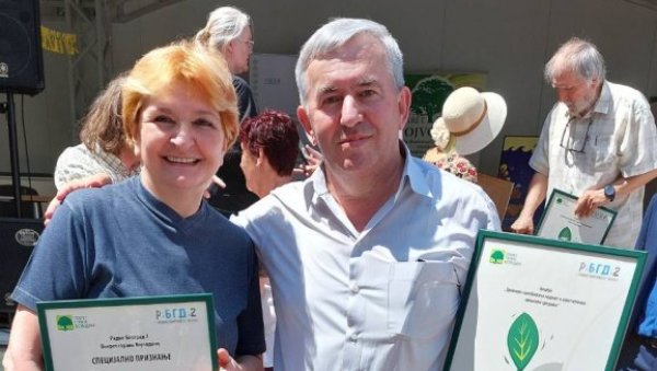 ЗДРАВ ГУТЉАЈ УЗ ПОДРШКУ МИНИСТАРКЕ: Еколози из Темерина трећи пут позвали др Грујичић да посредује у уклањању отрова из водовода ЗДРАВ ГУТЉАЈ УЗ ПОДРШКУ МИНИСТАРКЕ: Еколози из Темерина трећи пут позвали др Грујичић да посредује у уклањању отрова из водовода
