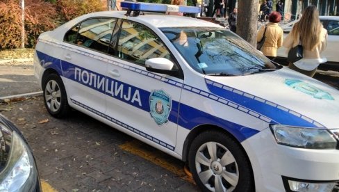 OJADILI FIRMU ZA 50.000 EVRA: Policija u Novom Sadu uhapsila tri muškarca zbog prevare