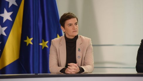 OVAJ PRAZNIK ODLIKUJE RADOST, PORODIČNI SKLAD I SREĆA... Premijerka Brnabić čestitala Kurban-bajram OVAJ PRAZNIK ODLIKUJE RADOST, PORODIČNI SKLAD I SREĆA... Premijerka Brnabić čestitala Kurban-bajram