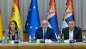 ŠPANCI ULAŽU U SRPSKU ŽELEZNICU: Ministar Vesić o novim investicijama ŠPANCI ULAŽU U SRPSKU ŽELEZNICU: Ministar Vesić o novim investicijama