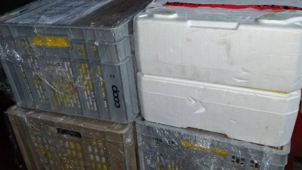 ЗАПЛЕЊЕНА ГАРДЕРОБА И МЕДИЦИНСКА ОПРЕМА: У две акције одузета роба вредна 321.000 КМ ЗАПЛЕЊЕНА ГАРДЕРОБА И МЕДИЦИНСКА ОПРЕМА: У две акције одузета роба вредна 321.000 КМ