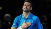 РИВАЛА ДОВЕО ДО ЛУДИЛА Новак Ђоковић самлео Италијана, нестварна игра за полуфинале Париза РИВАЛА ДОВЕО ДО ЛУДИЛА Новак Ђоковић самлео Италијана, нестварна игра за полуфинале Париза